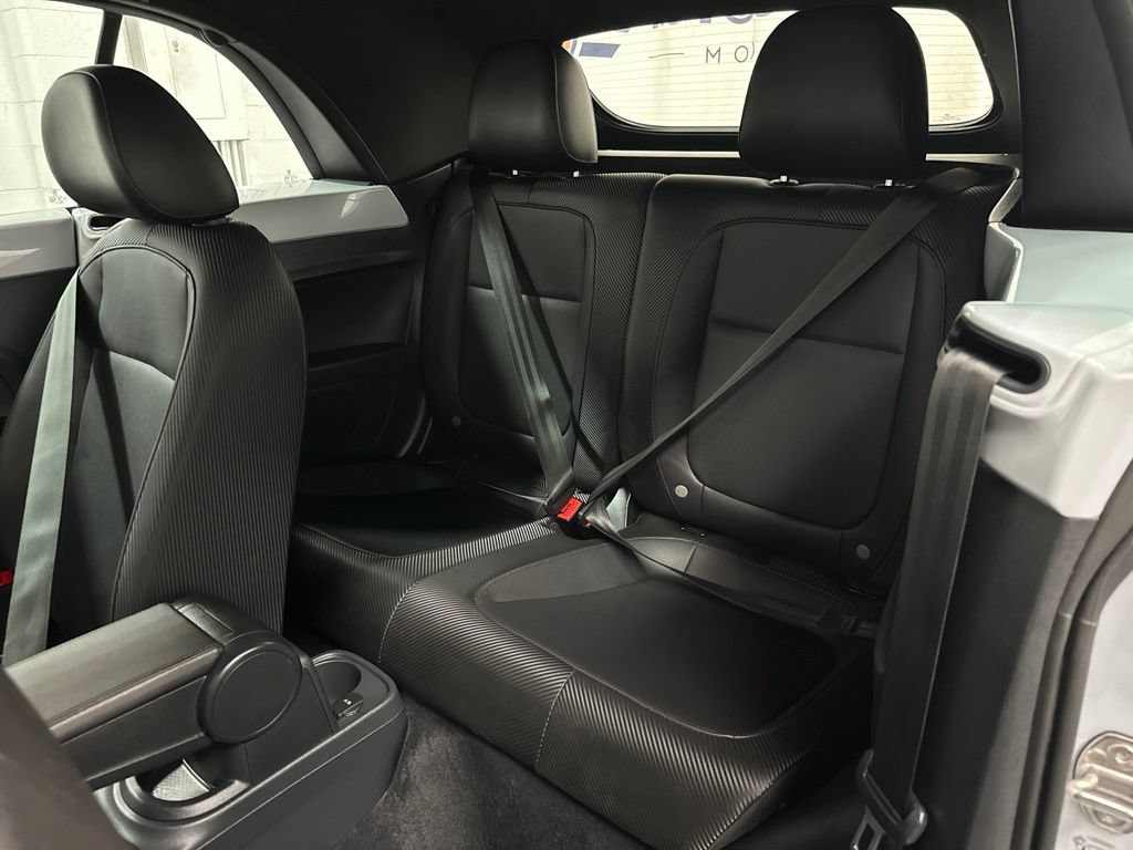 Used 2019 Volkswagen Beetle 2.0T SE FWD image 26