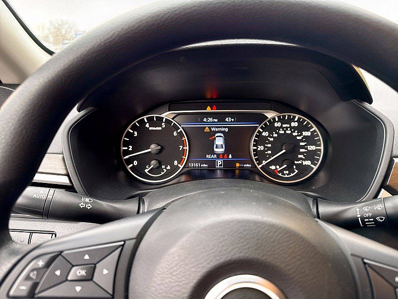 Used 2025 Nissan Altima 2.5 SV image 22