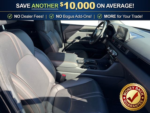 Used 2025 Honda Pilot TrailSport image 22