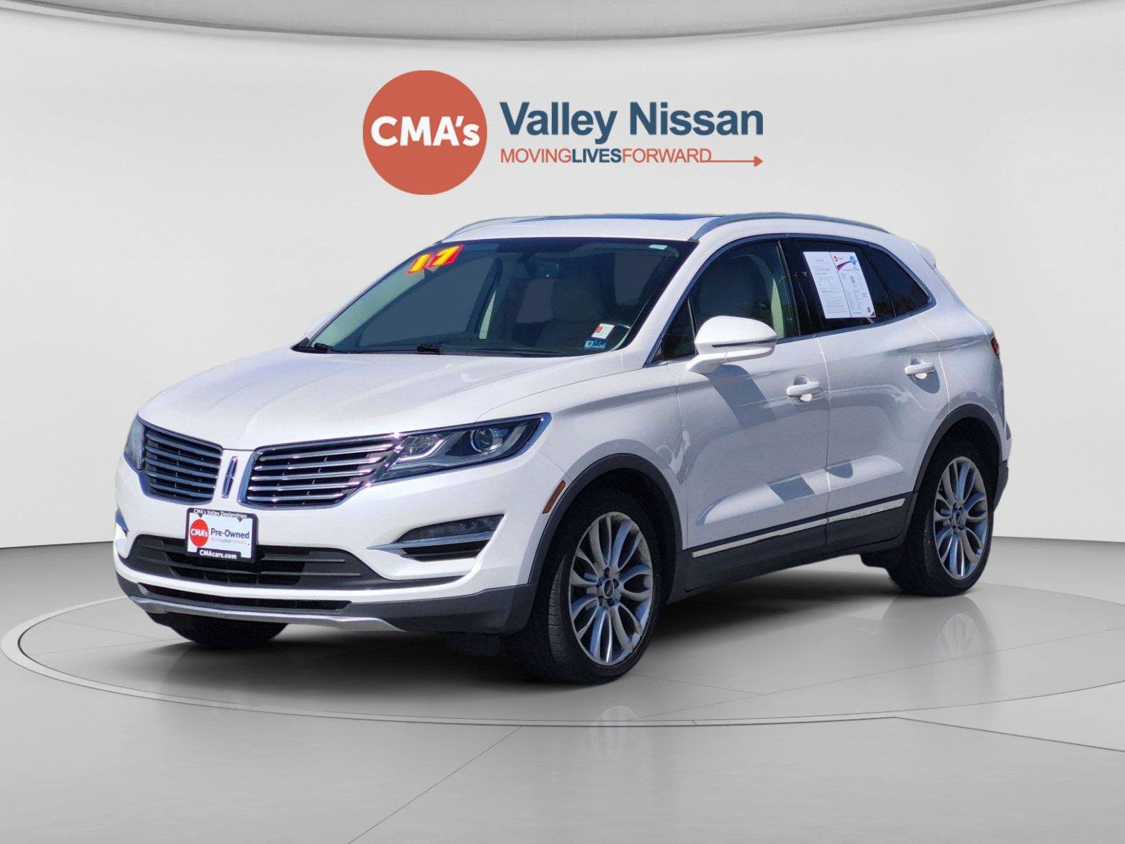 Used 2017 Lincoln MKC Reserve FWD image 1
