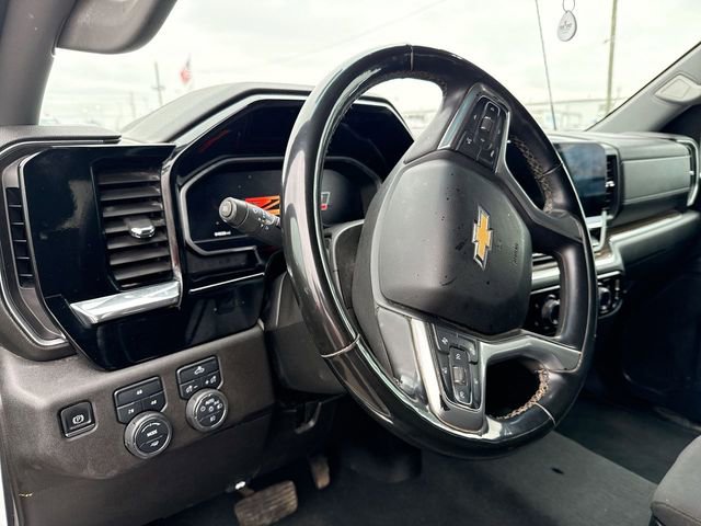 Used 2024 Chevrolet Silverado 2500 LT AWD/4WD image 11