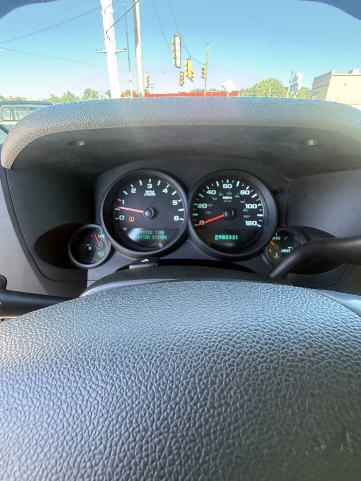 Used 2008 Chevrolet Silverado 1500 W/T w/ LS Package RWD image 9