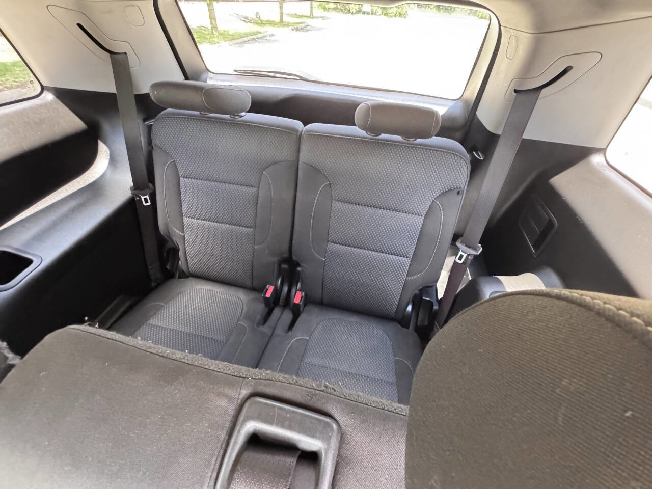 Used 2020 GMC Acadia SLE image 16