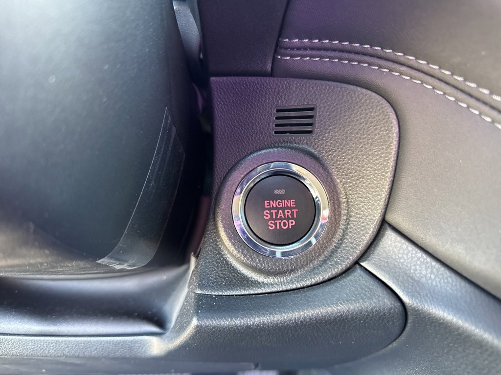 Certified 2025 Subaru Outback Premium image 30