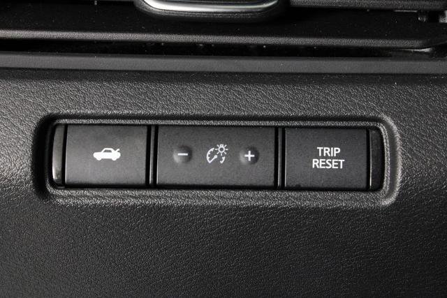 Certified 2020 Nissan Altima 2.5 SR w/ Premium Package image 20