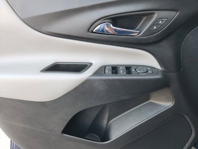 Used 2022 Chevrolet Equinox LT w/ LPO, Floor Liner Package image 26