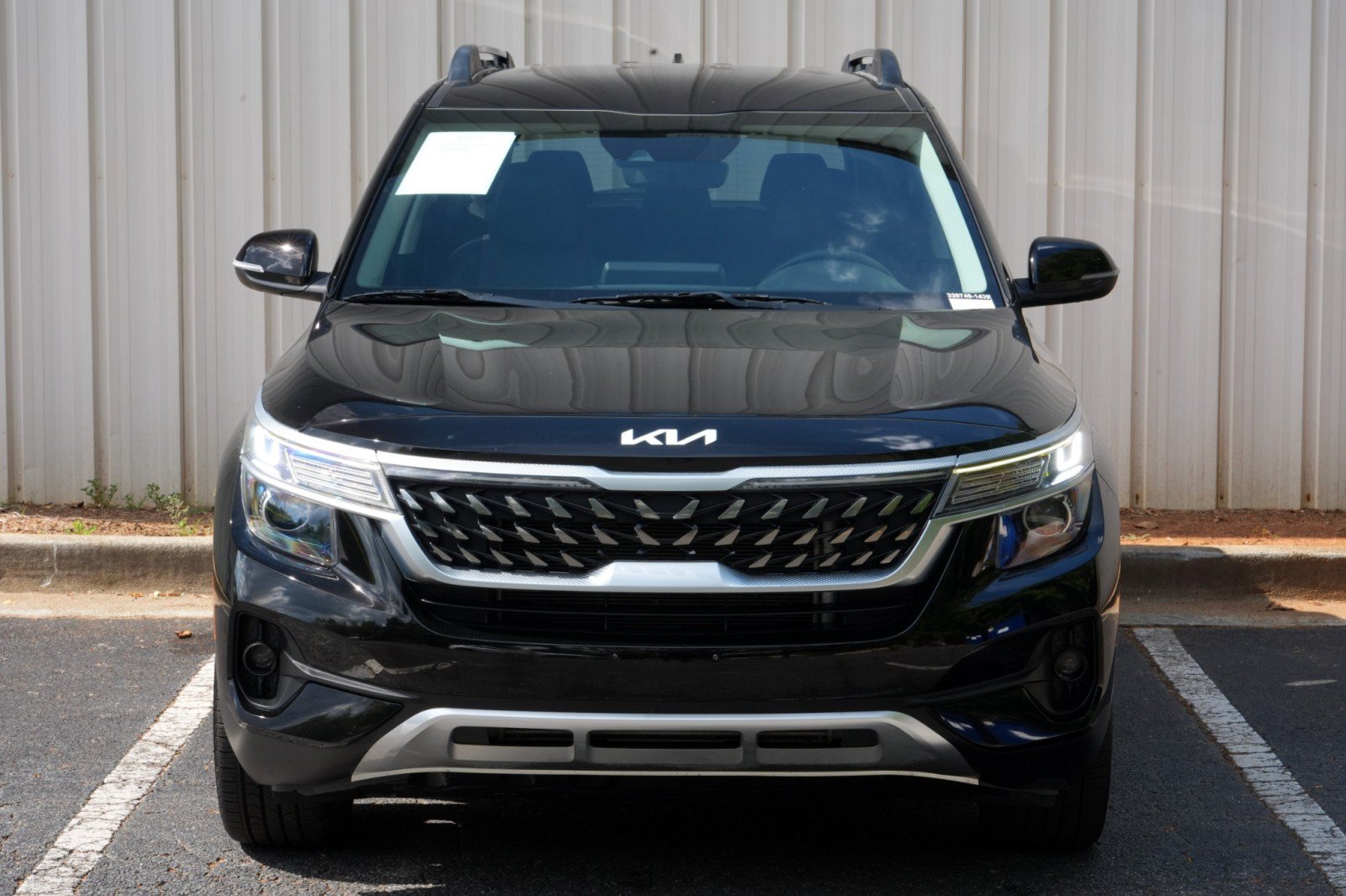 Used 2022 Kia Seltos Nightfall Edition AWD/4WD image 42