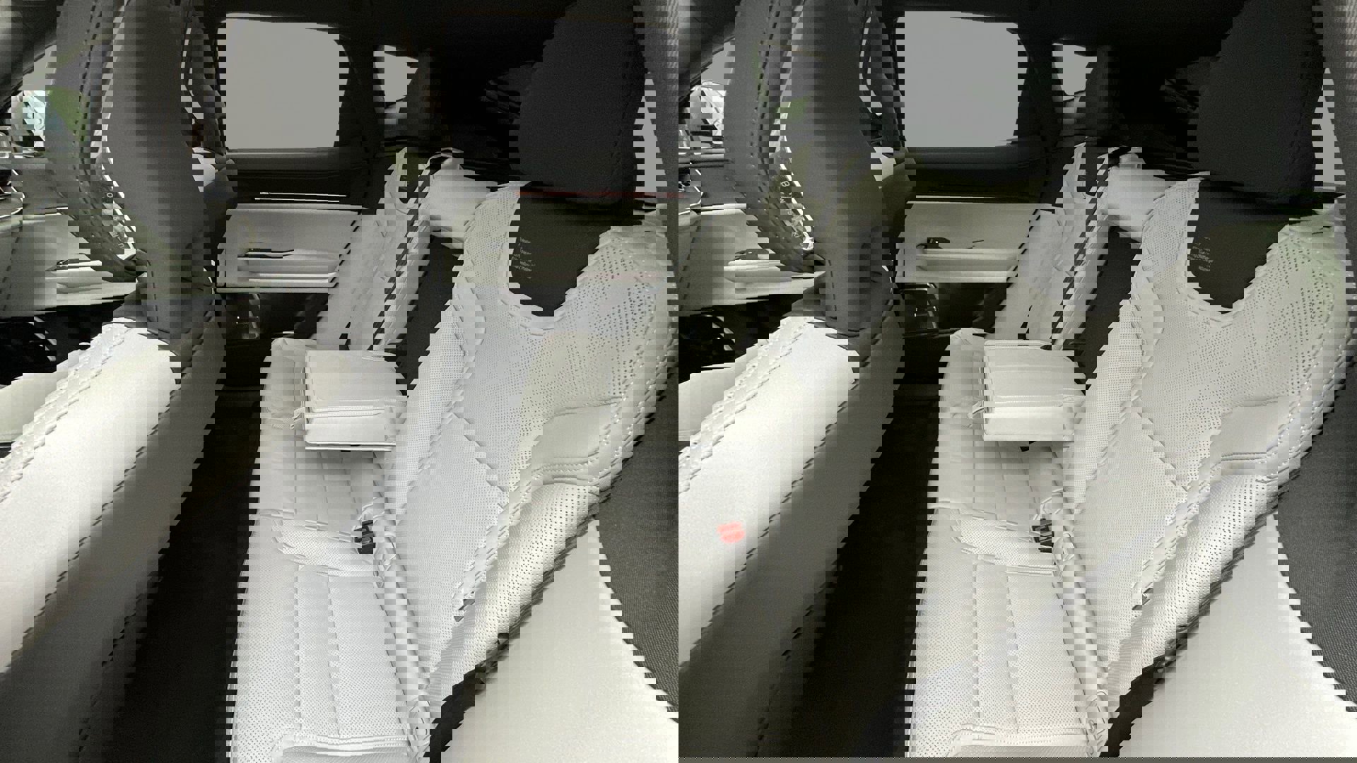 Used 2025 Polestar Polestar 3 image 18