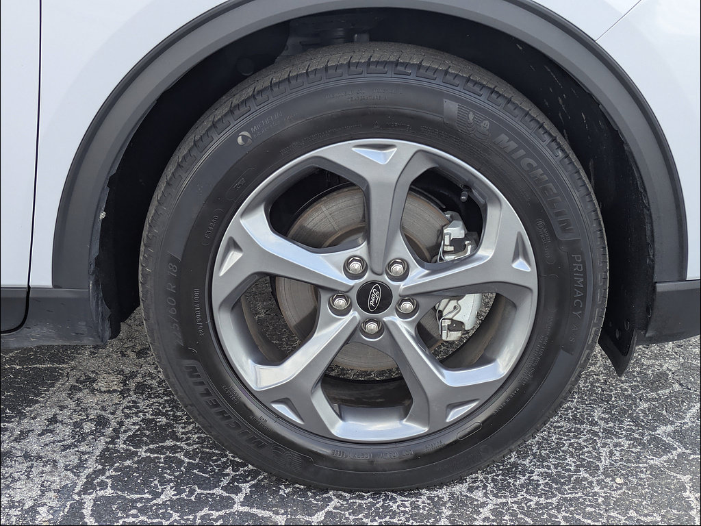 Used 2025 Ford Escape ST-Line FWD image 13