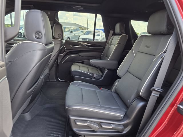 Used 2024 Cadillac Escalade Sport w/ LPO, ONYX Package AWD/4WD image 20