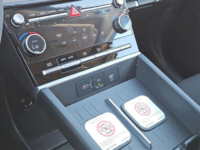 New 2026 Hyundai Santa Fe SE image 13