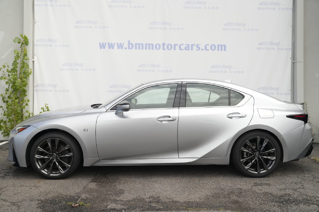 Used 2023 Lexus IS 350 F Sport w/ Memory Package AWD/4WD image 8