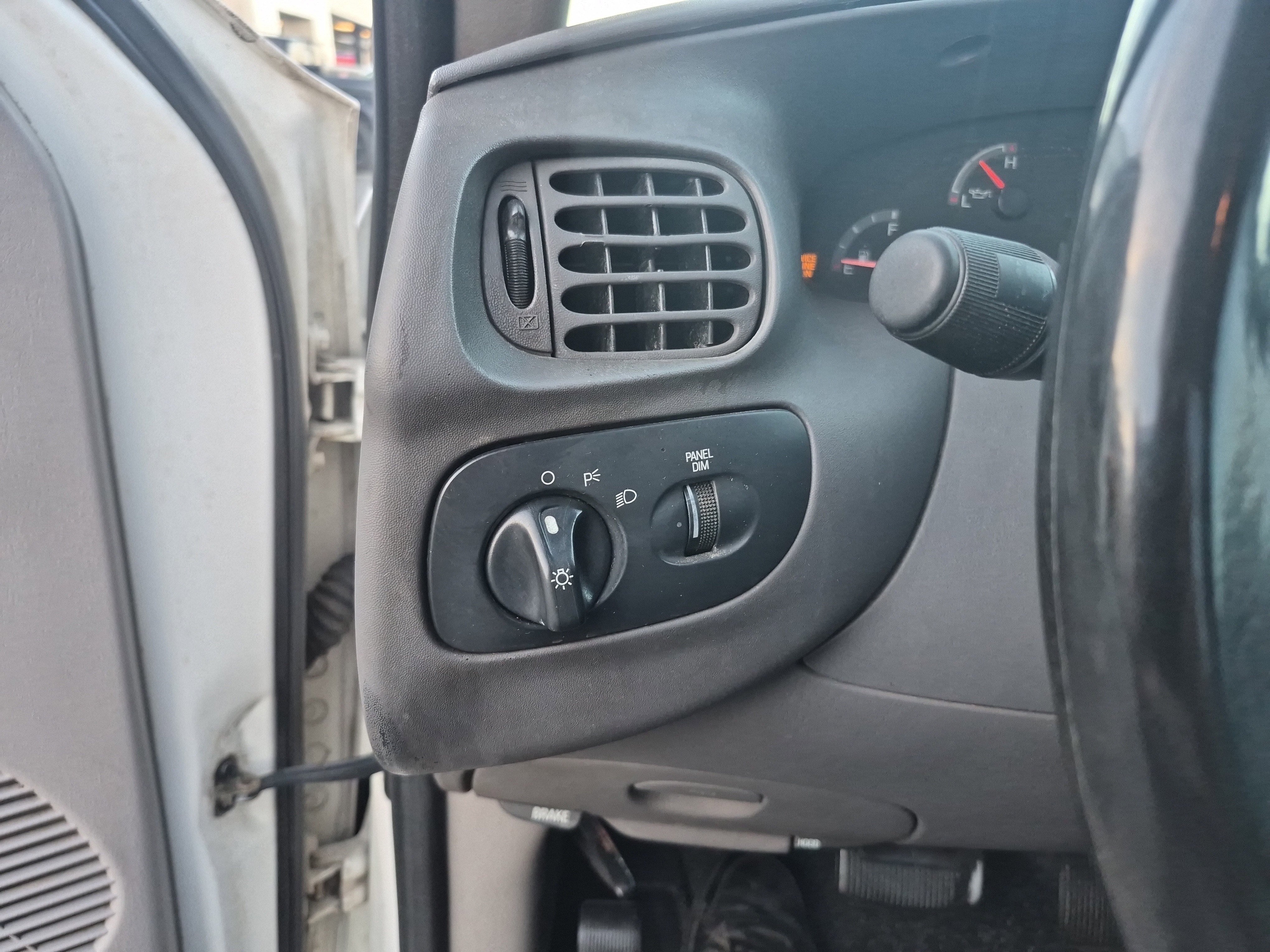 Used 1999 Ford F150 XL RWD image 16