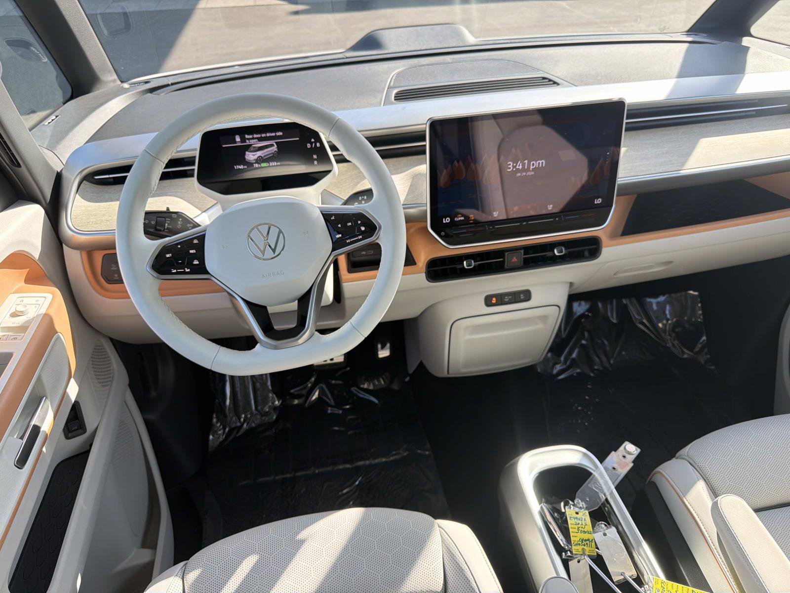 Certified 2025 Volkswagen ID. Buzz Pro S Plus RWD image 7
