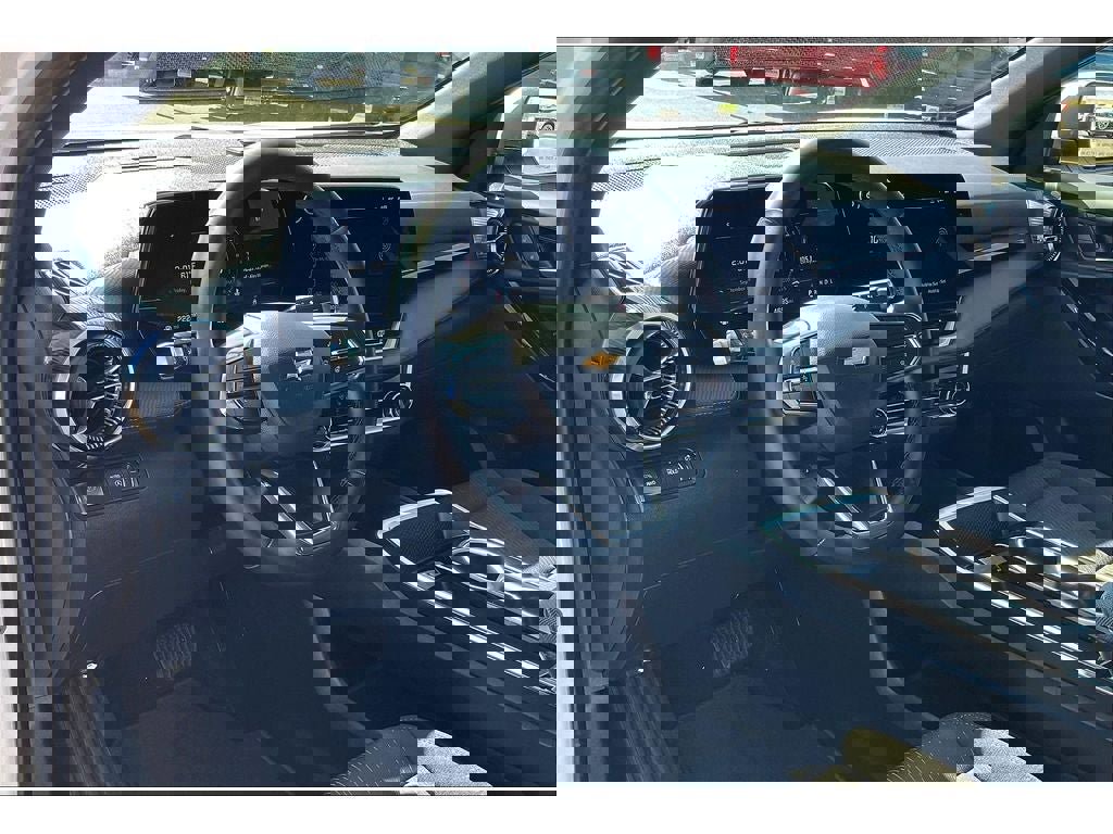 Used 2025 Chevrolet Equinox LT image 14