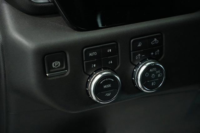 Used 2022 GMC Sierra 1500 SLT w/ X31 Off-Road Package image 13