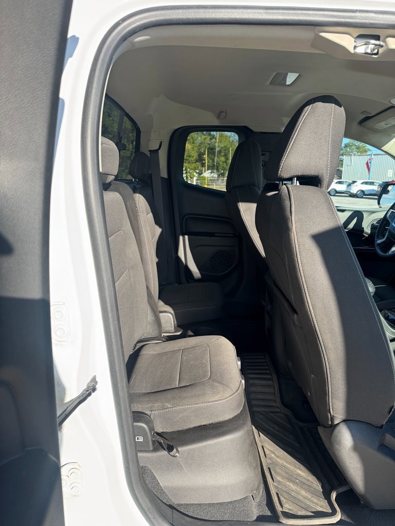 Used 2021 GMC Canyon Elevation w/ Trailering Package image 12