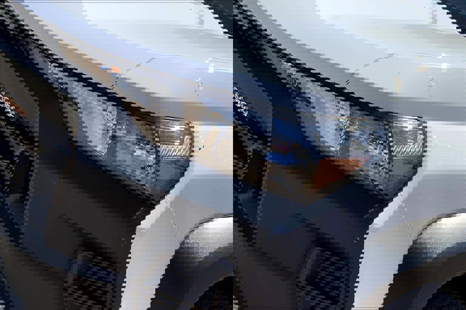 Used 2024 Chevrolet Colorado Trail Boss w/ Technology Package AWD/4WD image 28