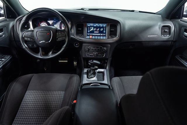 Used 2023 Dodge Charger R/T w/ Blacktop Package RWD image 21
