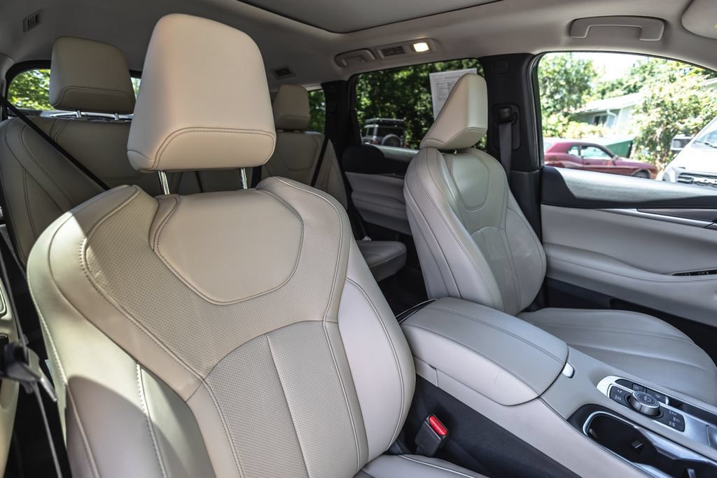 Used 2024 INFINITI QX60 Luxe AWD/4WD image 31