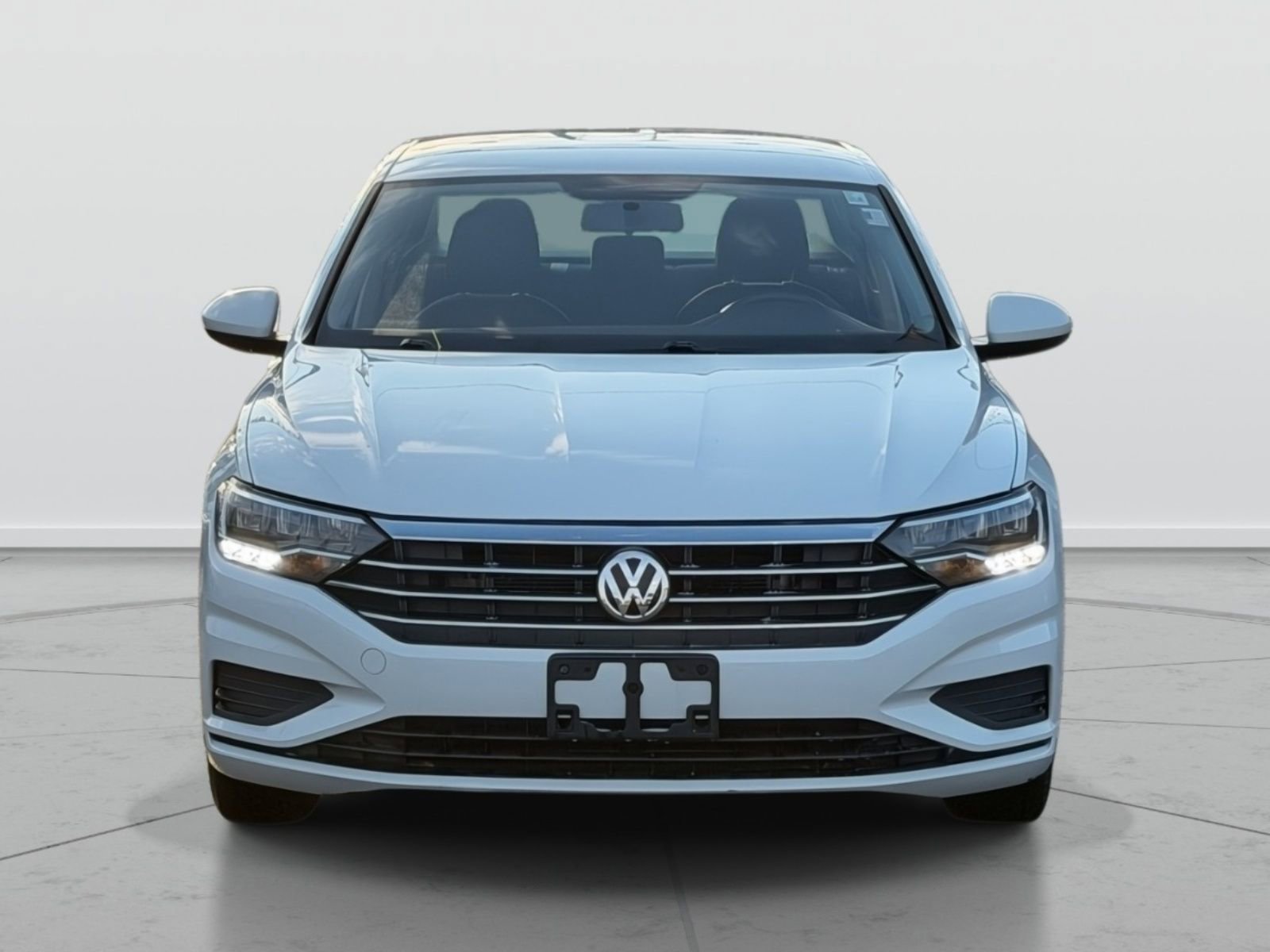 Used 2019 Volkswagen Jetta S image 2