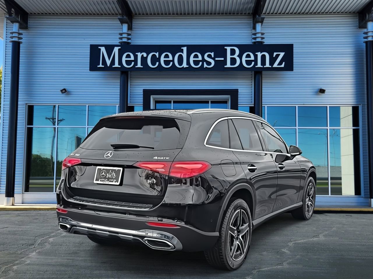 New 2026 Mercedes-Benz GLC 300 4MATIC image 6