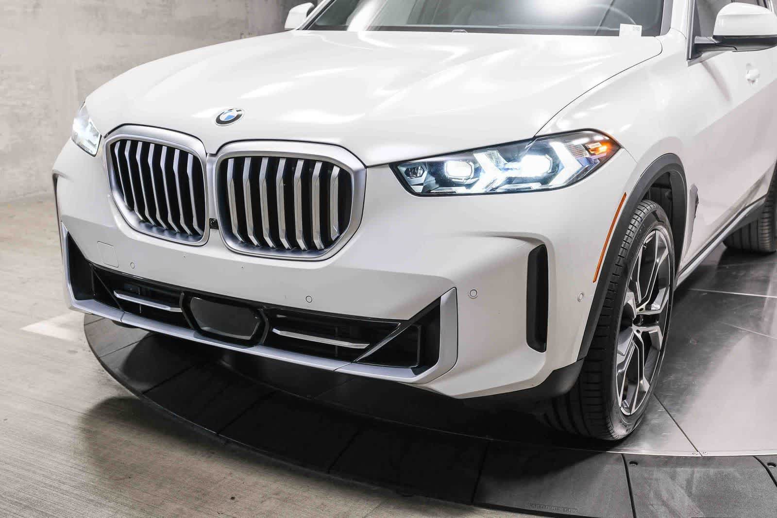 Used 2025 BMW X5 sDrive40i w/ Executive Package RWD image 11
