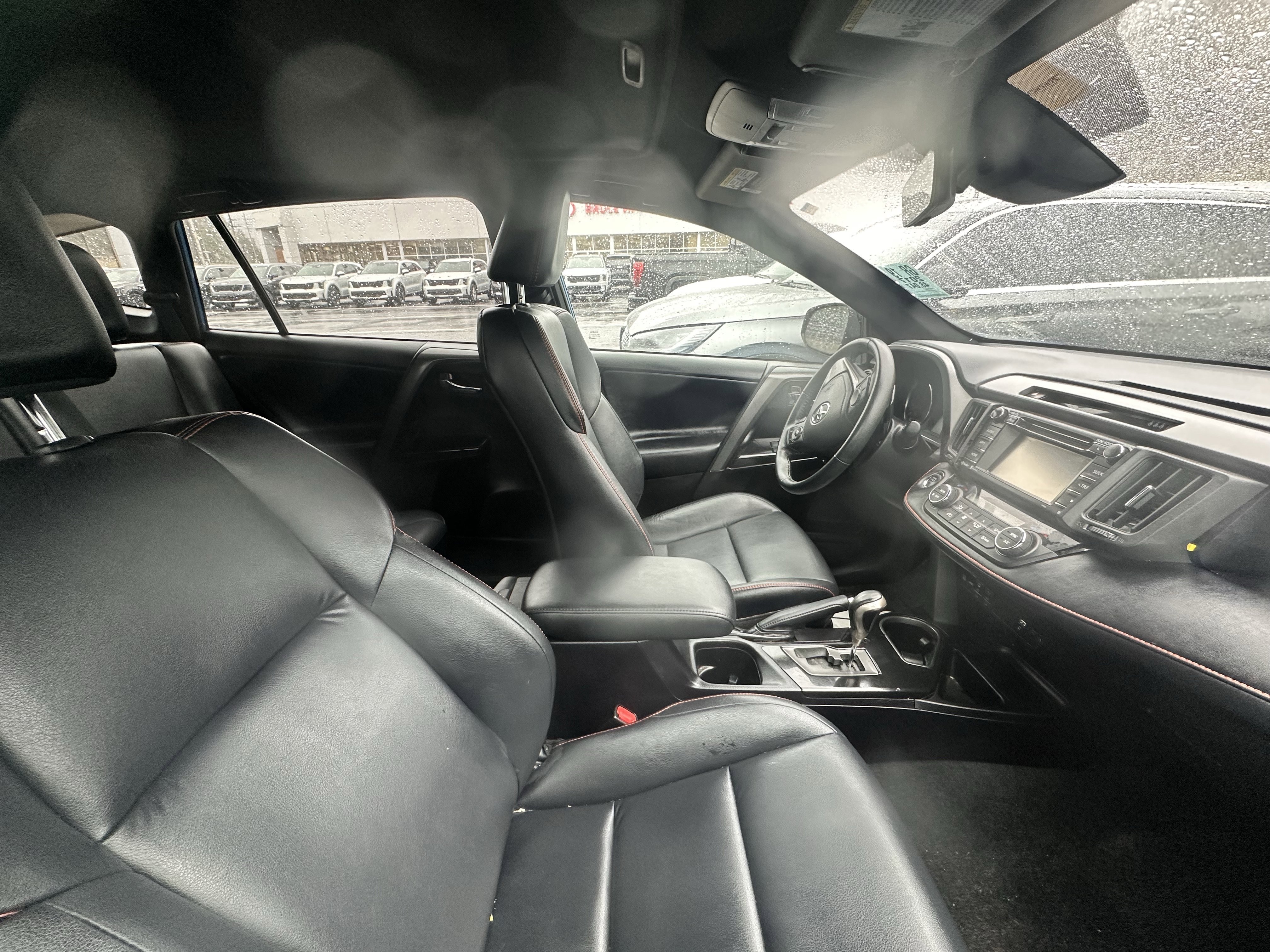 Used 2017 Toyota RAV4 SE w/ Power Extra Value Package image 8