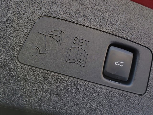 Certified 2024 Lincoln Corsair AWD w/ Equipment Group 101A image 29