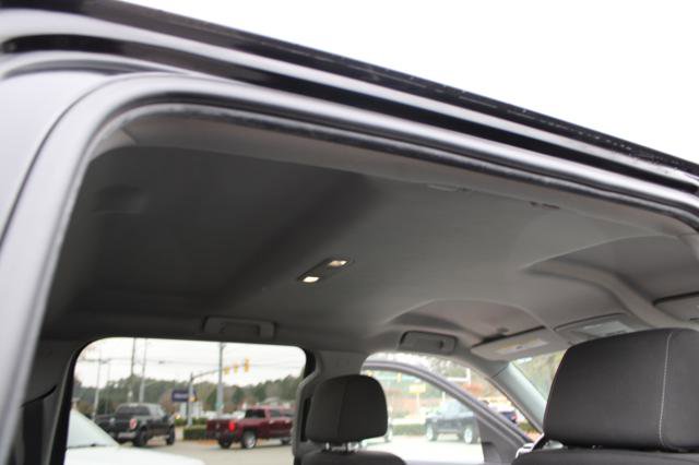 Used 2018 Chevrolet Silverado 1500 LT w/ All Star Edition image 28