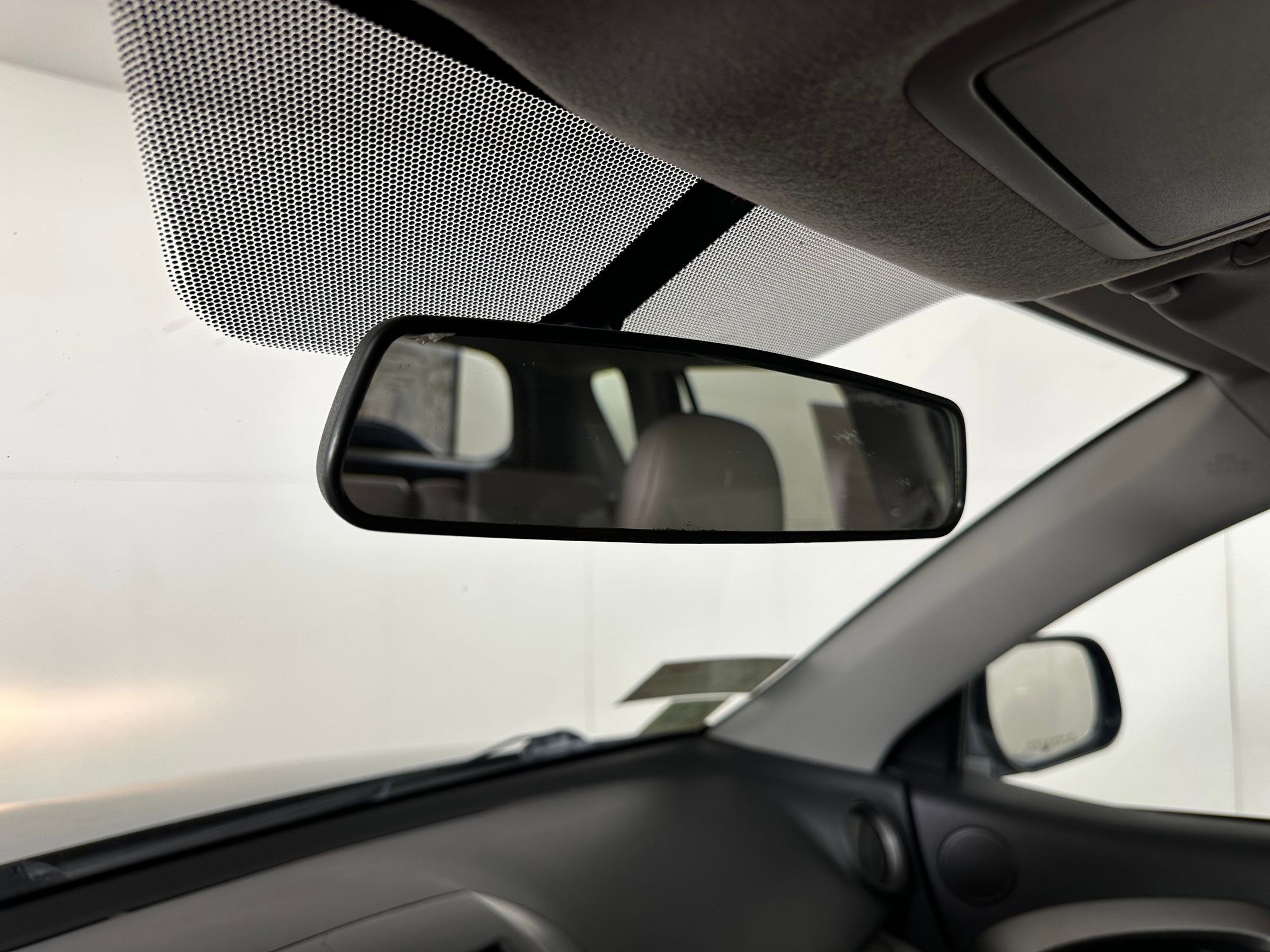 Used 2011 Toyota RAV4 2WD w/ Base L4 Extra Value Pkg image 18