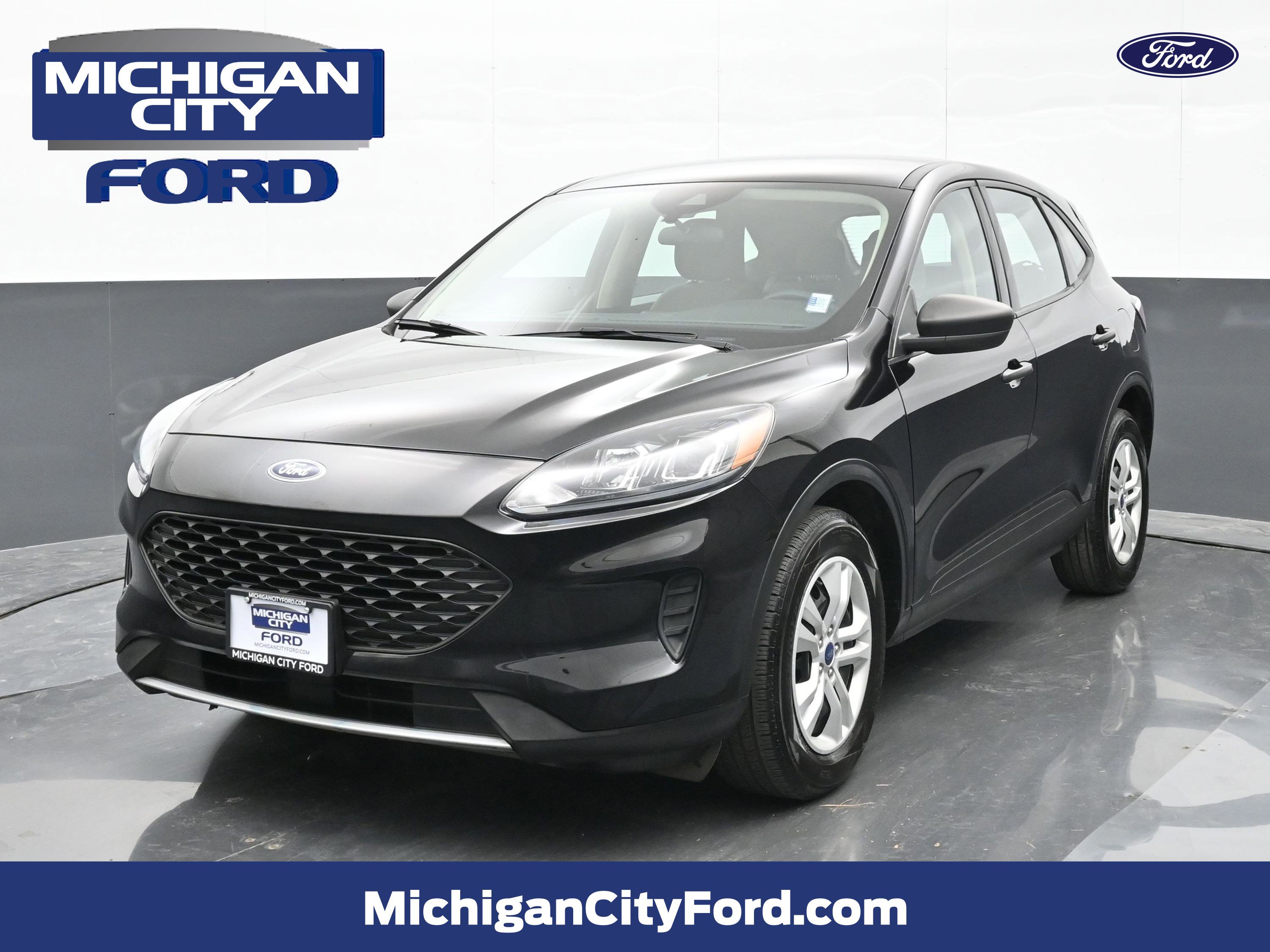 Used 2020 Ford Escape S image 1