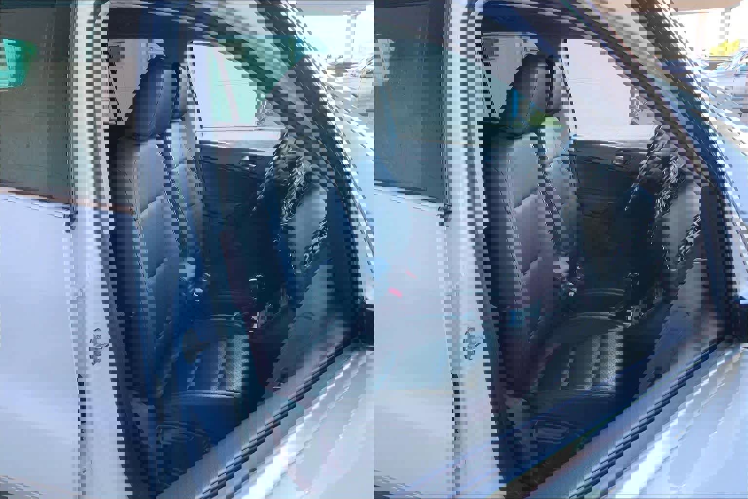 Used 2017 Volkswagen Tiguan Wolfsburg Edition image 8