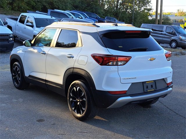 Used 2023 Chevrolet TrailBlazer LT image 3