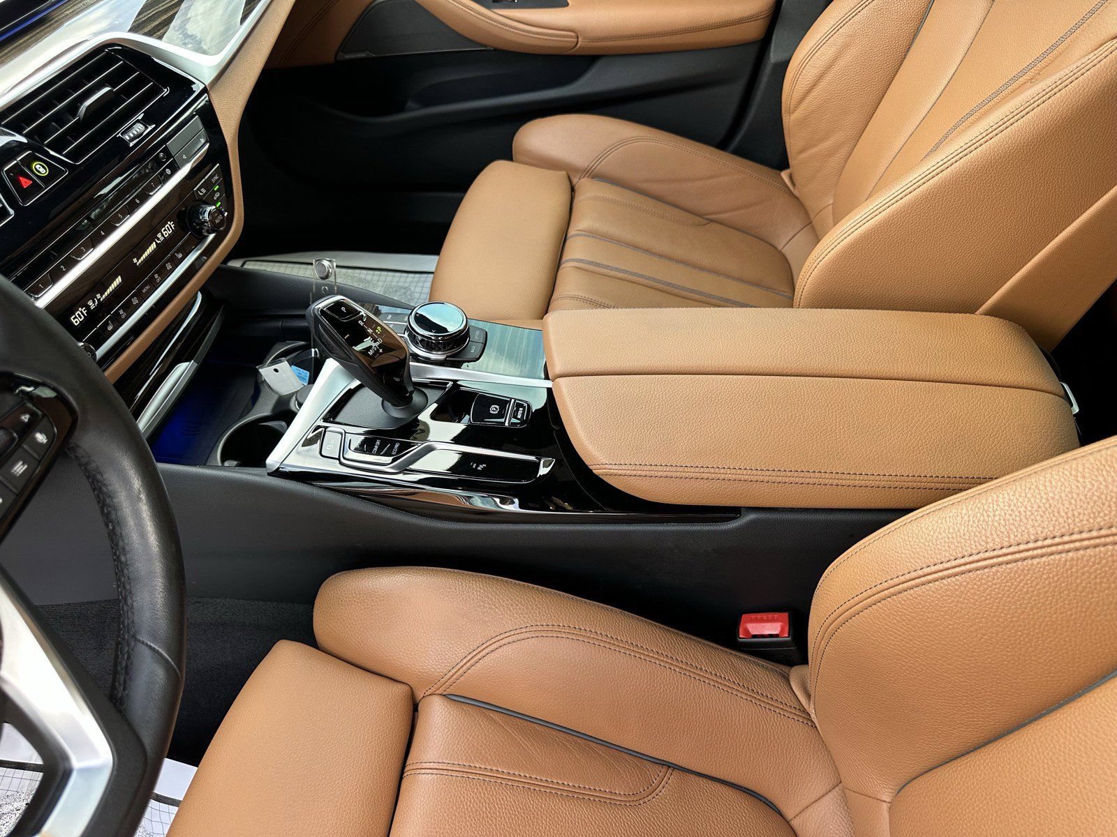 Certified 2023 BMW 540i w/ Executive Package RWD image 22