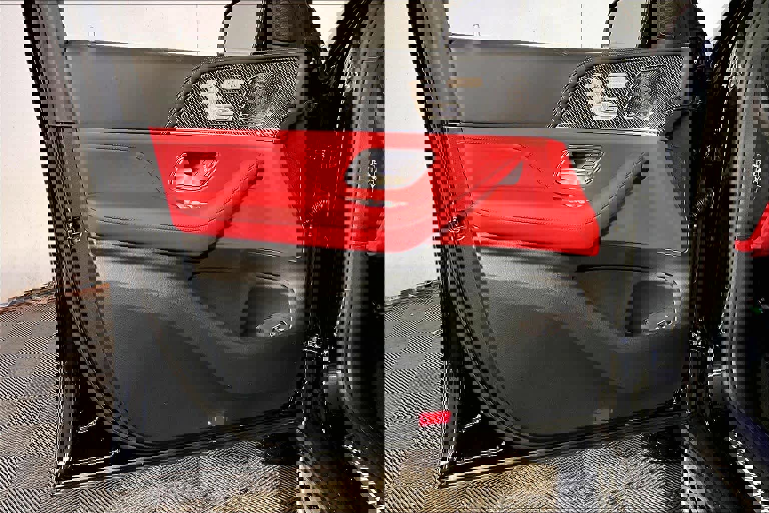 New 2026 Mercedes-Benz GLE 63 AMG S image 11