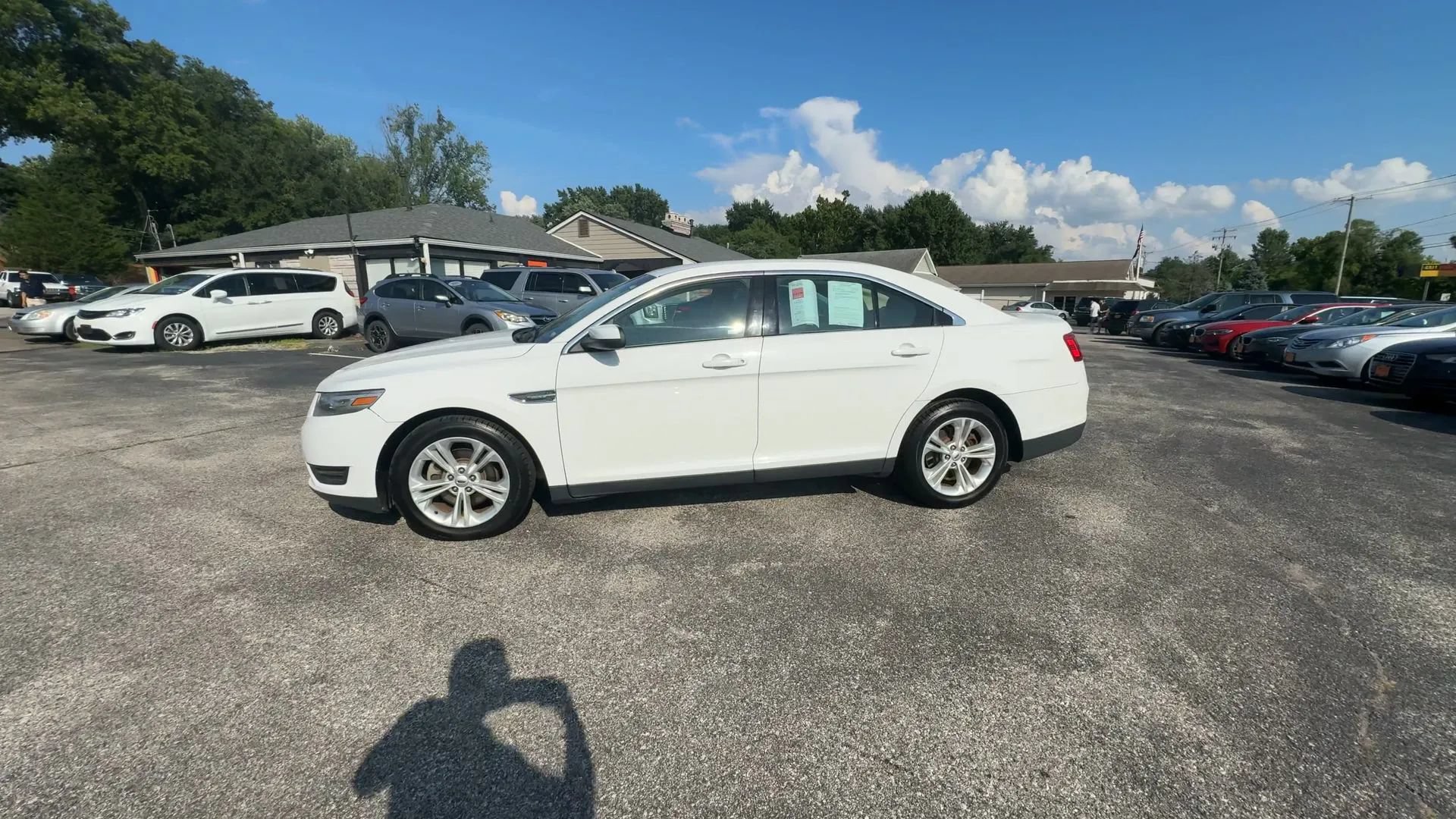 Used 2014 Ford Taurus SEL w/ Equipment Group 201A FWD image 5