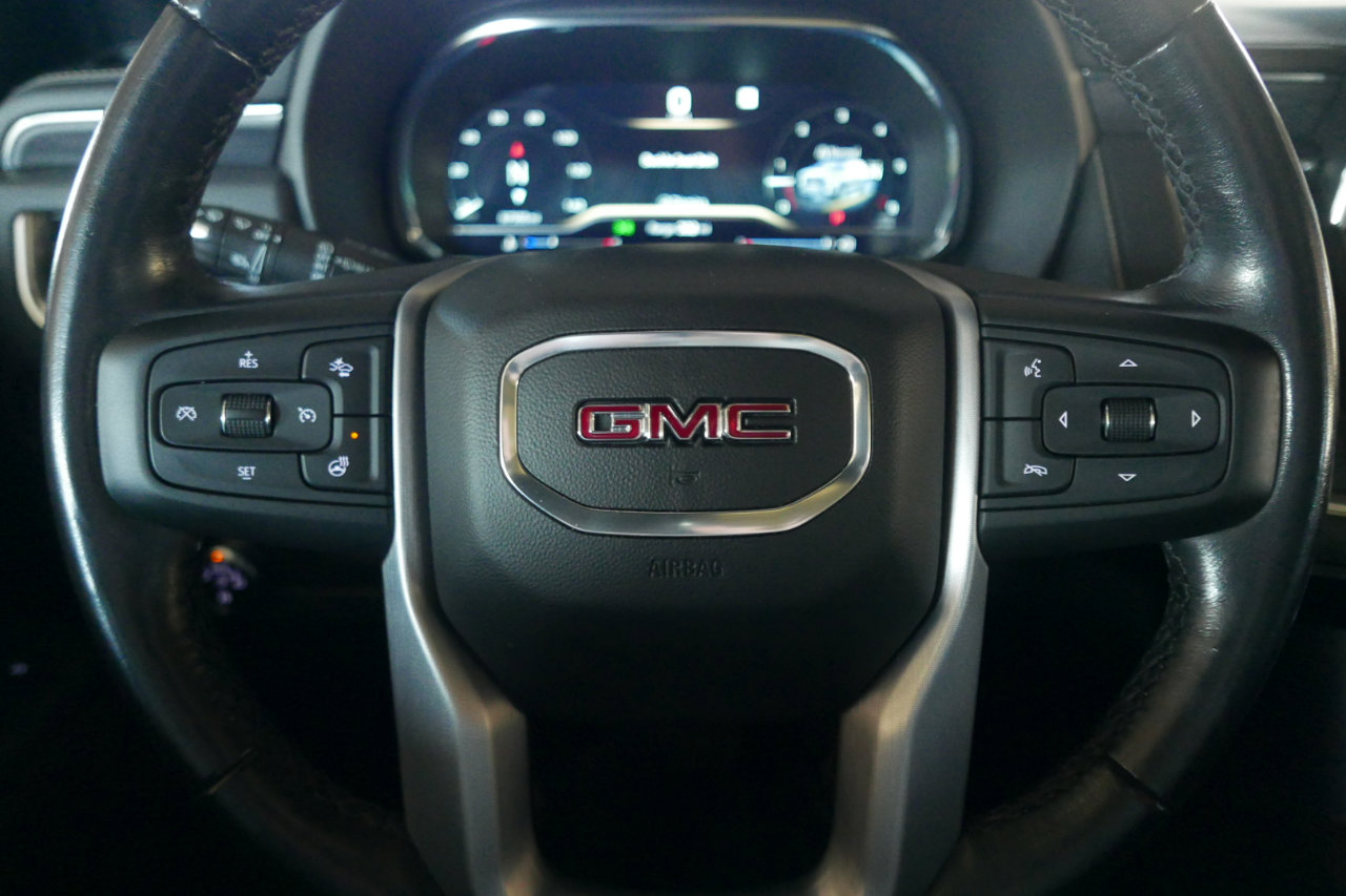 Used 2022 GMC Yukon SLT w/ SLT Premium Package image 12