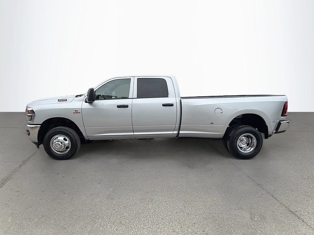 New 2026 RAM 3500 Tradesman w/ Chrome Appearance Group A AWD/4WD image 7