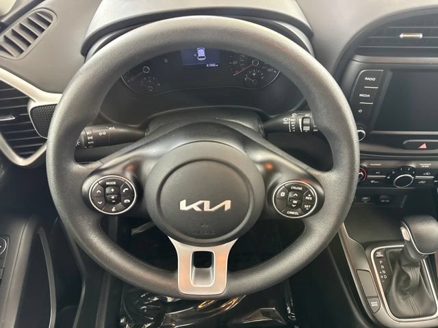 Certified 2022 Kia Soul LX w/ Technology Package FWD image 25