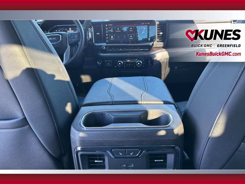 Used 2025 GMC Sierra 2500 SLT w/ SLT Premium Package image 41