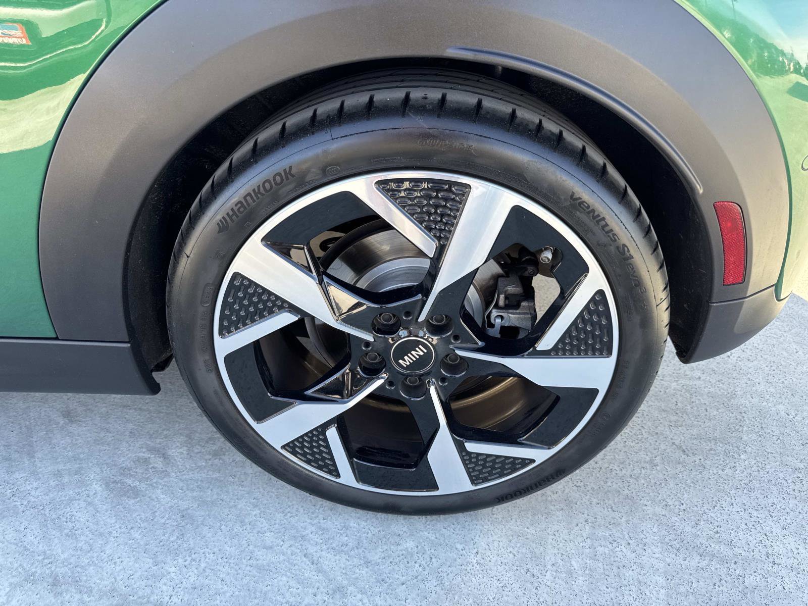 Used 2025 MINI Cooper S image 6