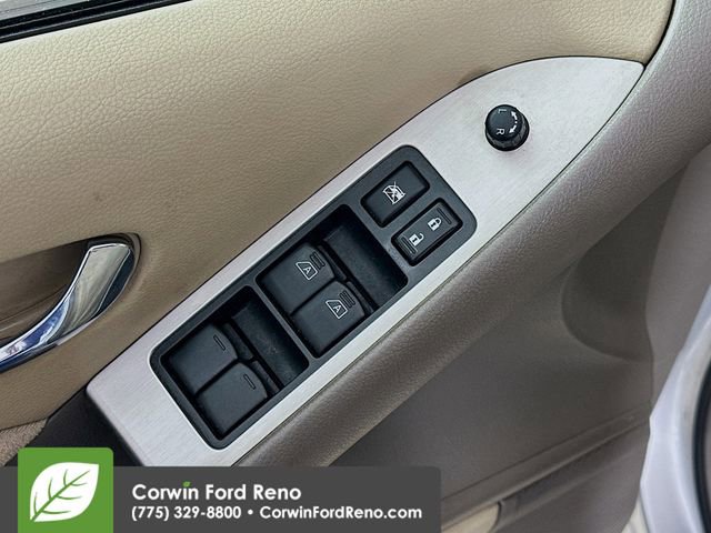 Used 2011 Nissan Murano S AWD/4WD image 16