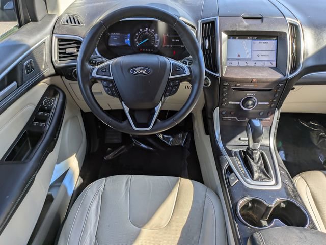 Used 2016 Ford Edge Titanium w/ Equipment Group 302A FWD image 16