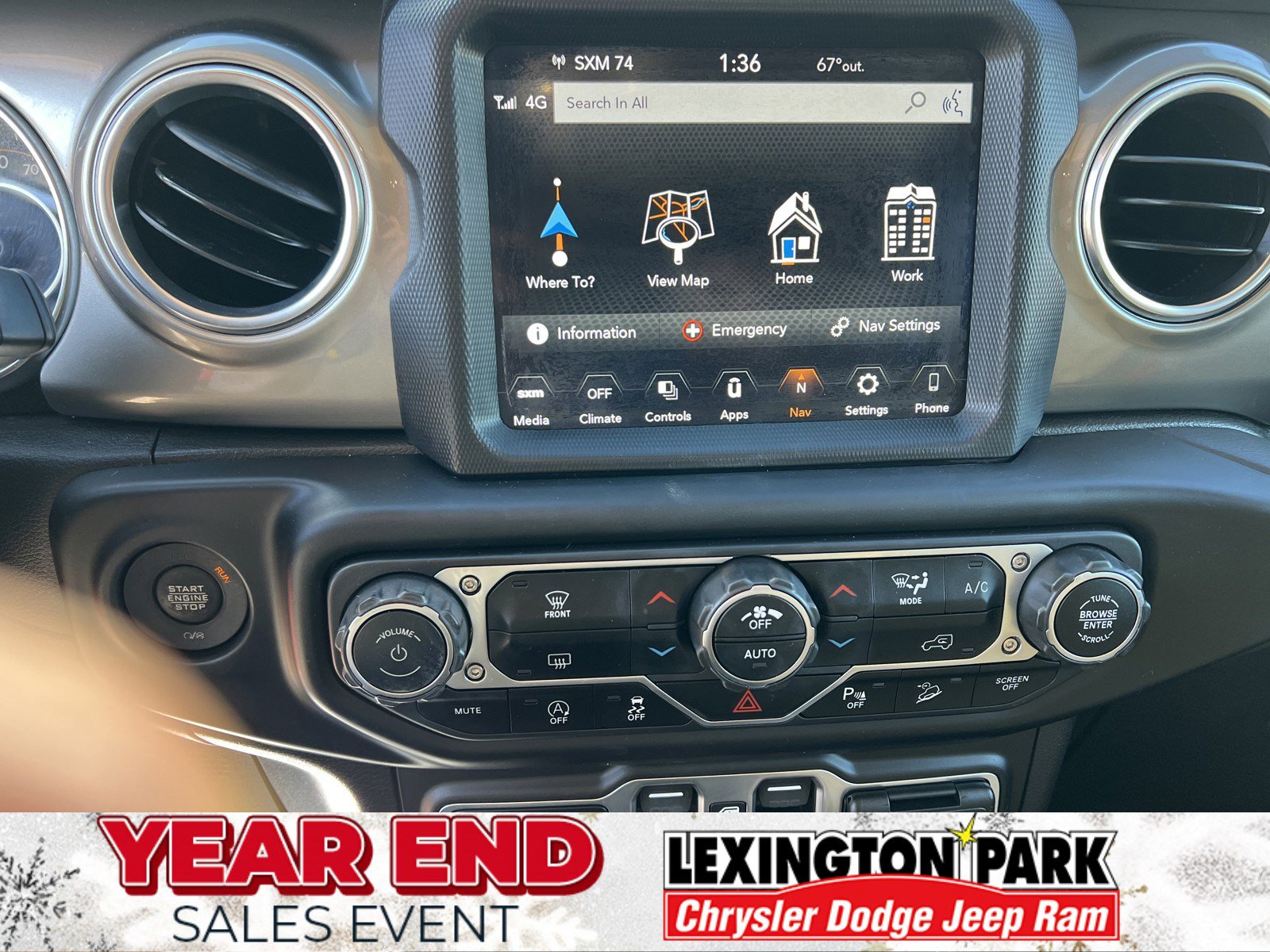 Used 2020 Jeep Wrangler Unlimited Sahara image 26