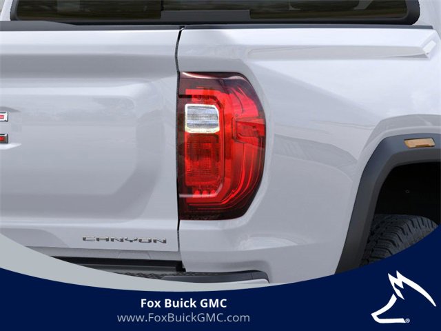 New 2026 GMC Canyon Denali image 11