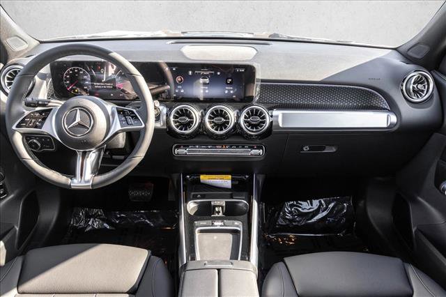 New 2026 Mercedes-Benz GLB 250 4MATIC image 22