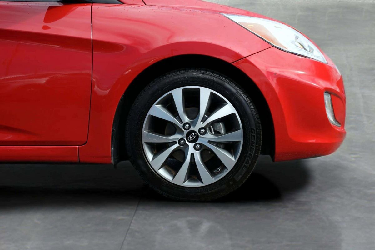 Used 2015 Hyundai Accent Sport image 9