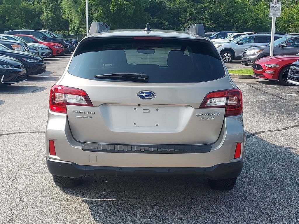Used 2017 Subaru Outback 2.5i Limited AWD/4WD image 7