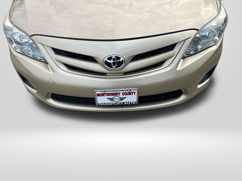 Used 2011 Toyota Corolla LE FWD image 24